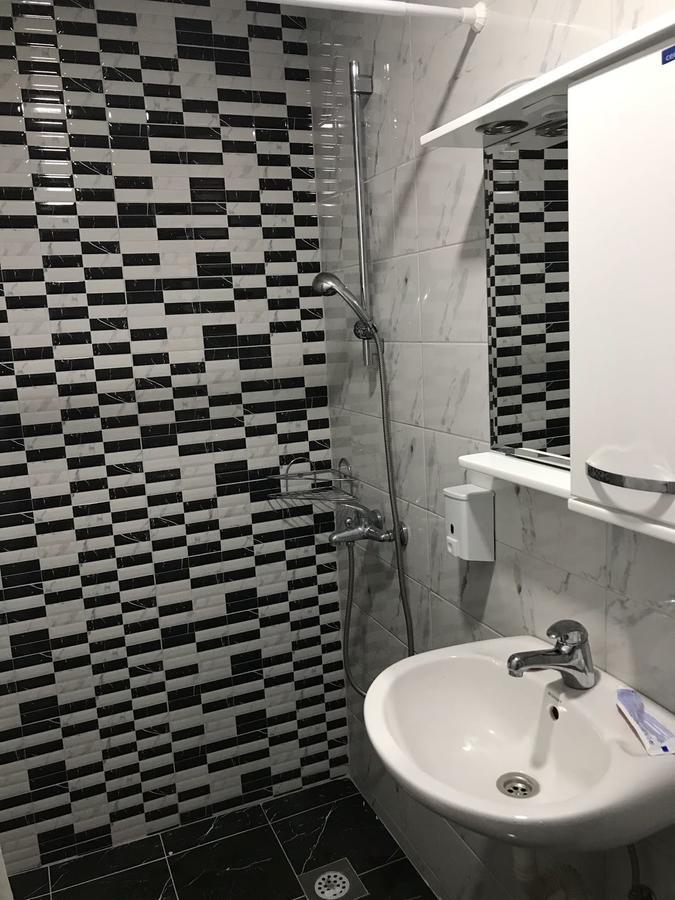 オフリドMadoxアパートメント エクステリア 写真